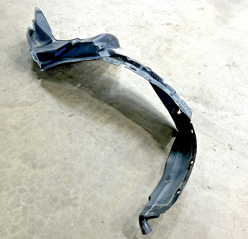 ⭐2000-2006 TOYOTA TUNDRA SR5 FRONT LEFT FENDER LINER SPLASH GUARD OEM LOT2580
