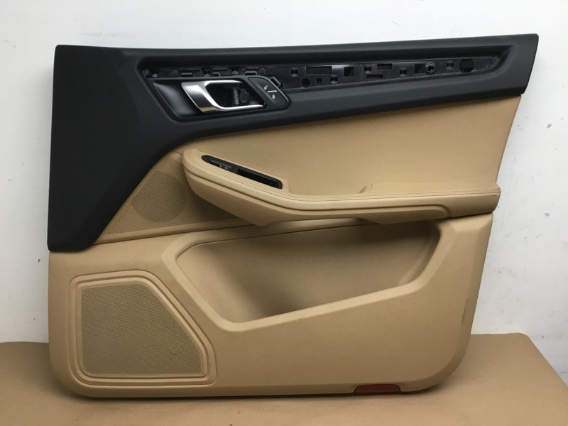 Porsche Macan Front Right Passenger Door Panel W/ Switch Handle 15 16 17 18 :Y