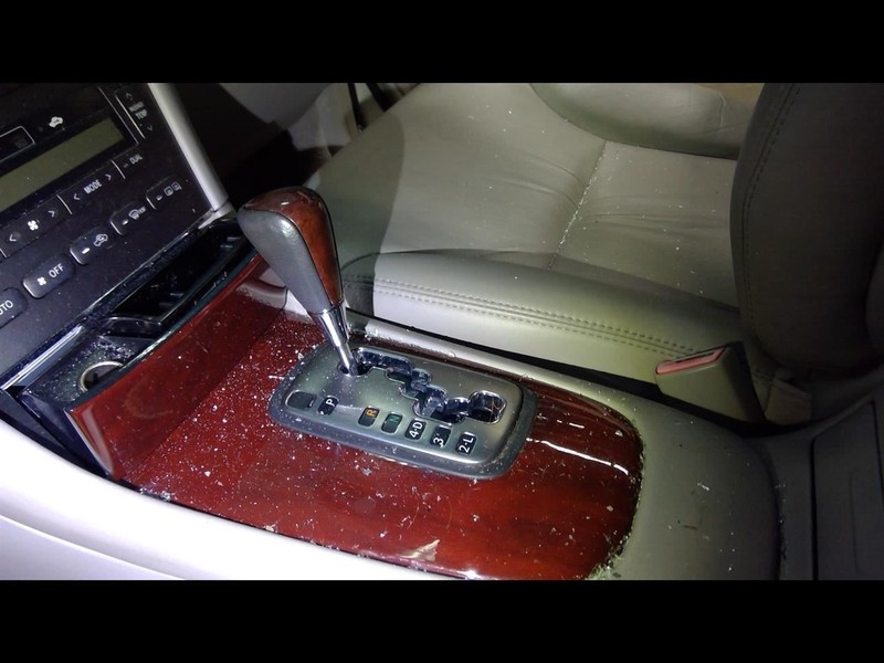 ES330 2004 Automatic Transmission Shifter 1690844