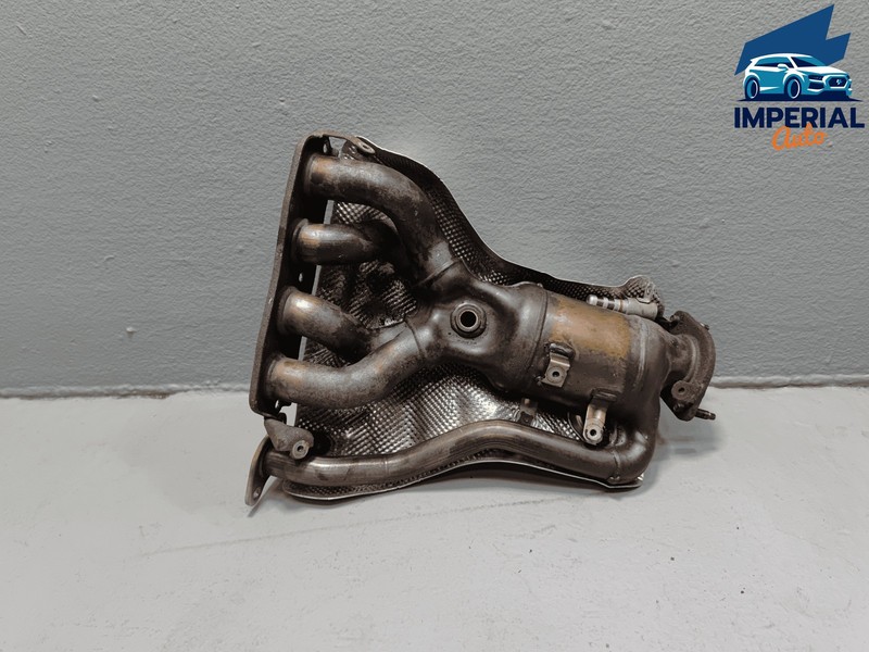 2020-22 Toyota Highlander 2.5L Rear Exhaust Manifold W/ Heat Shield Assembly OEM