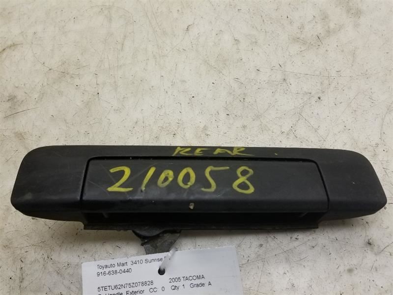 05-07 TOYOTA TACOMA EXTENDED CAB REAR TAIL GATE DOOR HANDLE
