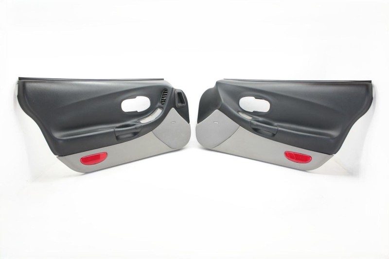 97-04 CORVETTE 5.7L LS1 Left and Right Gray Black Door Trim Panels 10405036