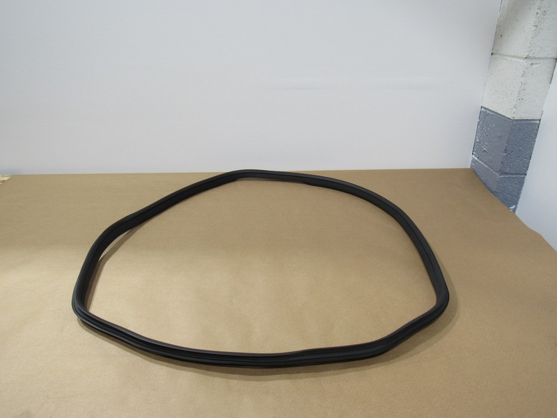 18-21 Mercedes GT 63 X290 2019 Rear Right Passenger Body Weather Strip Seal :A