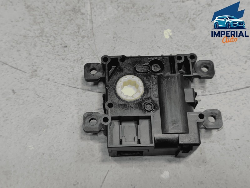 TOYOTA RAV4 HVAC AC HEATER FLAP AIR INLET DOOR ACTUATOR OEM 2021 - 202