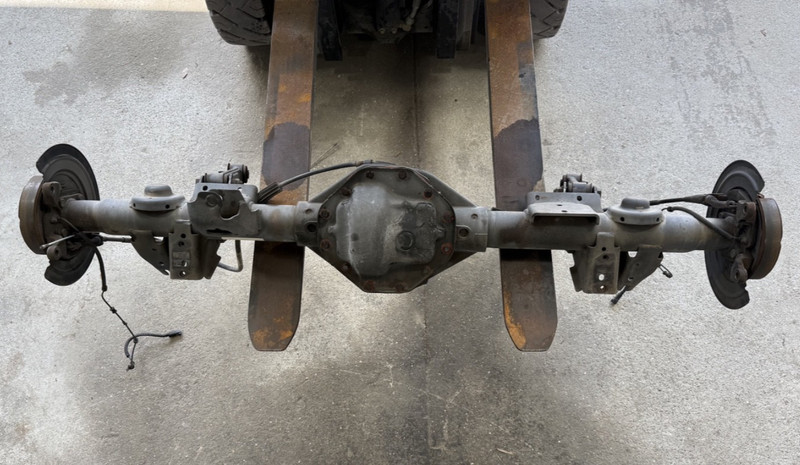 ✅ 2013-2024 RAM 1500 Classic OEM BARE STRIPPED REAR AXLE HOUSING CASING SHELL