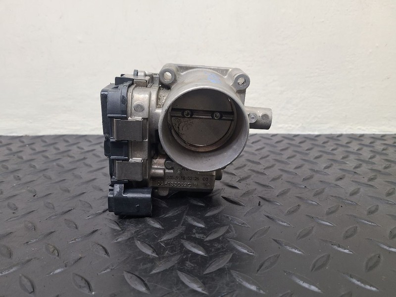 19-21 Volkswagen Jetta Throttle Valve Body Assembly OEM 03F133062C