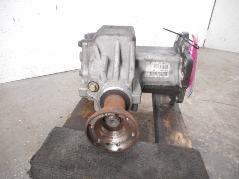 Volvo XC90 Transfer Case 6 Cylinder 30757060 OEM 2007-2014