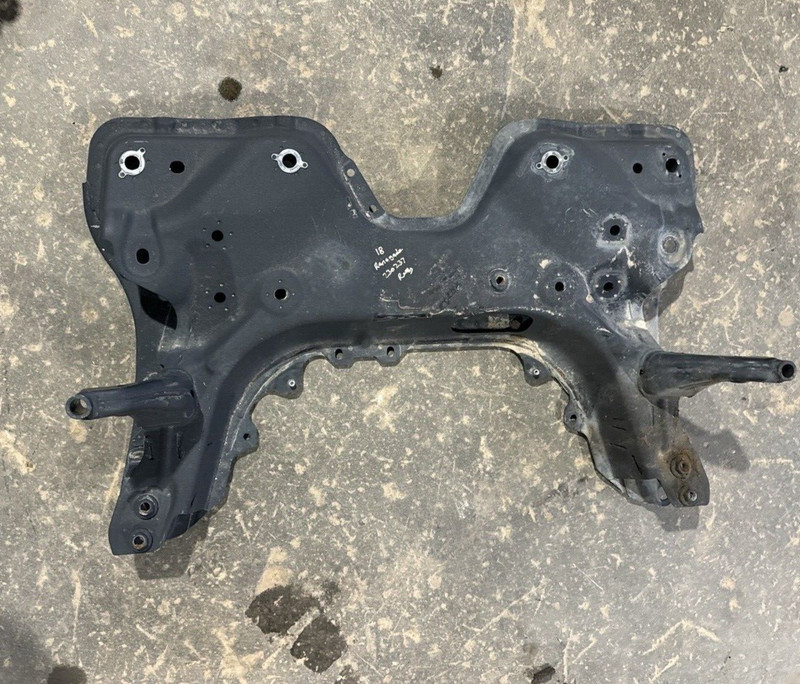 2015-2021 JEEP RENEGADE AWD FRONT SUSPENSION CROSSMEMBER SUBFRAME CRADLE OEM