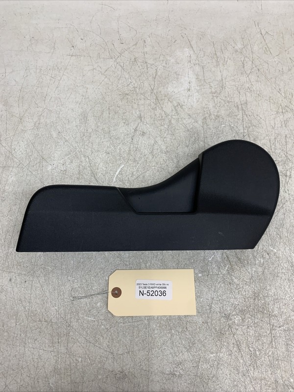 2017-2023 TESLA 3 FRONT PASSENGER SIDE SEAT INNER TRIM COVER PANEL OEM 52036 B29