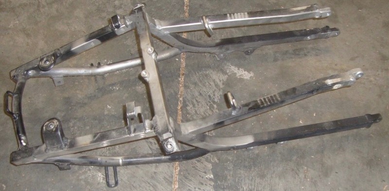 2003 Suzuki GSX-R600 GSXR6 R6 Rear Sub Frame Fender Mount Tail Fairing Support