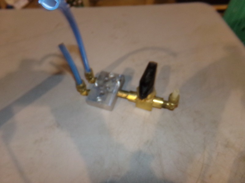 Swagelok B-44FU Manifold and Valve Assembly *FREE SHIPPING*