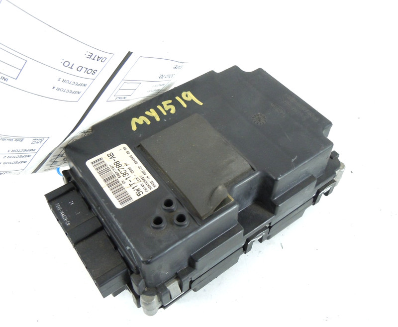 2005 05 Lincoln Town Car Light Control Module OEM 5W1T-13C788-AB
