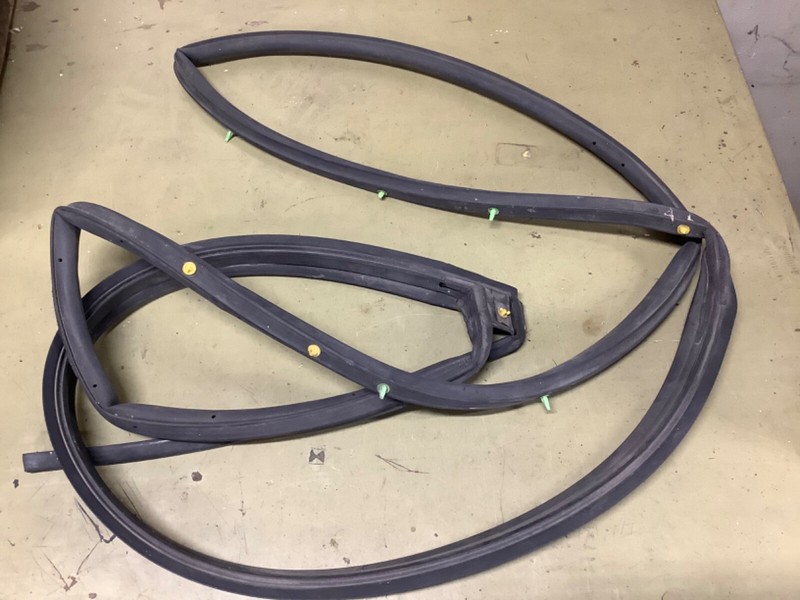 06-11 Civic 4Dr Right Rear weatherstrip molding, door seal Used OEM