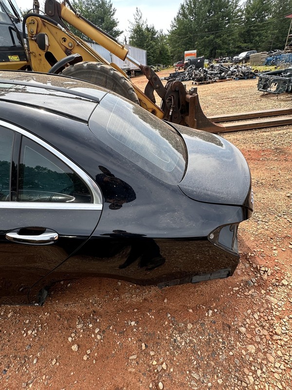 2015-2021 MERCEDES C300 W205 LEFT DRIVER SIDE QUARTER PANEL SECTIONAL CUT