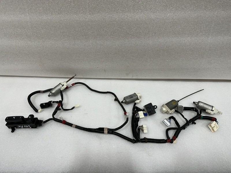 2002 2003 LEXUS SC430 RIGHT PASSENGER FRONT SEAT MOTORS WIRING HARNESS SWITCH