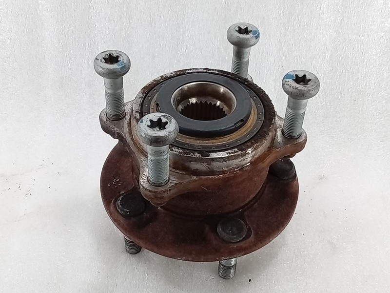 2015-2022 Sonata Sportage Optima 59260 Front Wheel Bearing Hub 51750C1000