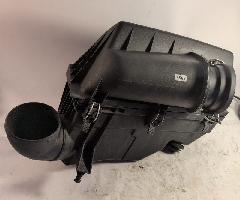 1996-1999 Mercedes E320 Air Intake Cleaner Filter Box OEM