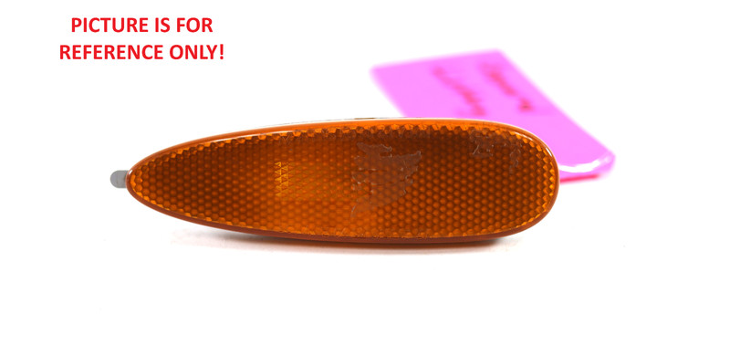 2004-2006 Pontiac GTO RH/LH Side Front Bumper Marker Light 92123872