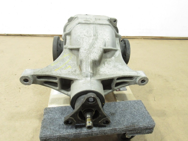 17-20 Genesis G80 2018 3.8L AWD Rear Differential Axle Carrier Ratio 3.909 ;:A