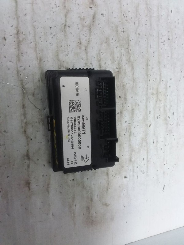 Transfer Case Control Module Left Hand Dash Fits 15-20 SUBURBAN 1500 84219971
