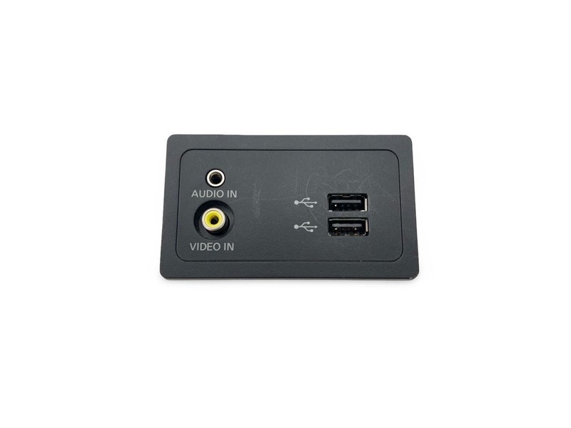 2017-2020 Nissan Pathfinder Center Console USB Port Black