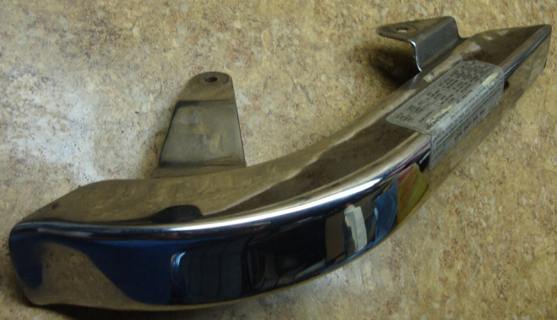 2004 Kawasaki Vulcan VN800 VN 800 Chrome Chain Guard Guide Cover VN800A I11