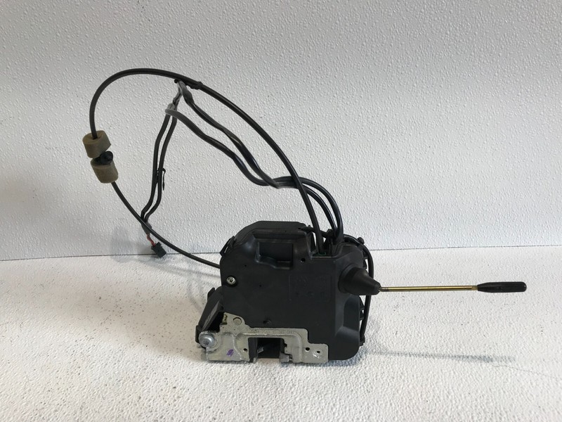 03-09 Mercedes W209 CLK320 CLK500 Front Right RH Door Lock Latch Actuator OEM