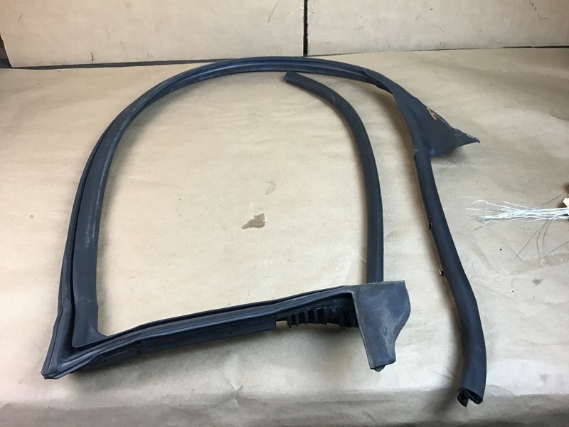 Lexus LC500 LC 500 2018 Right Passenger Door Body Weather Strip Seal 18-21 :O