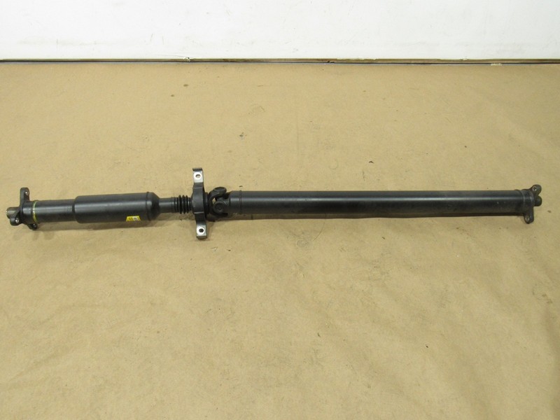 17-20 Genesis G80 2018 AWD 3.8L Rear Prop Propeller Drive Shaft Driveshaft :A
