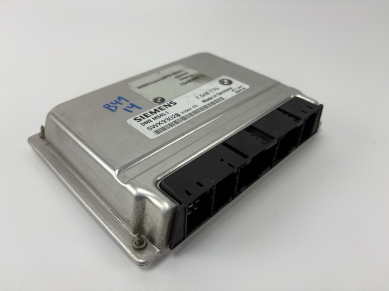 03-05 BMW E46 E39 325i 530i Motor Engine Control Module ECU ECM 7548770 OEM