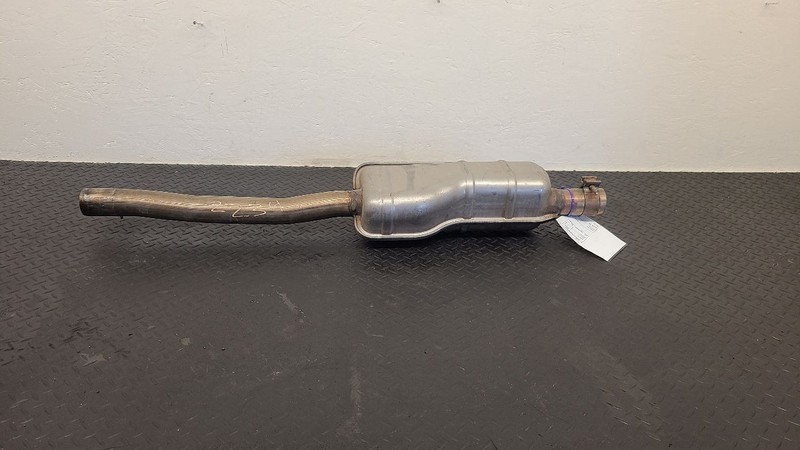 18-21 Jeep Compass 2.4L Exhaust System Muffler Resonator Pipe OEM 68321020AA
