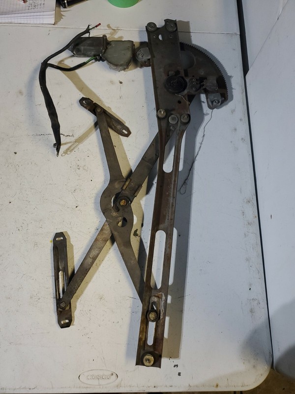 72-89 Mercedes R107 380SL 450SLC Front left Door Window Regulator & Motor OEM
