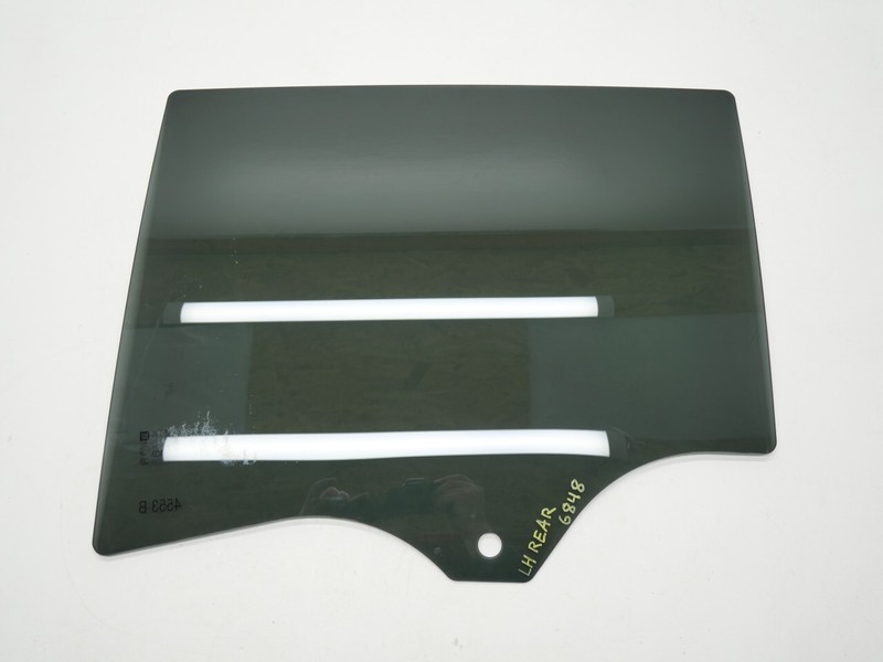 2020-2025 BUICK ENCORE GX REAR LEFT LH DRIVER SIDE DOOR WINDOW GLASS OEM