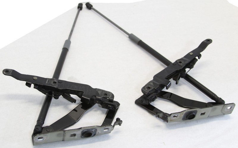 ✅ 2012-2023 MERCEDES-BENZ SLK250 OEM LEFT & RIGHT HOOD HINGE BRACKET SHOCK STRUT