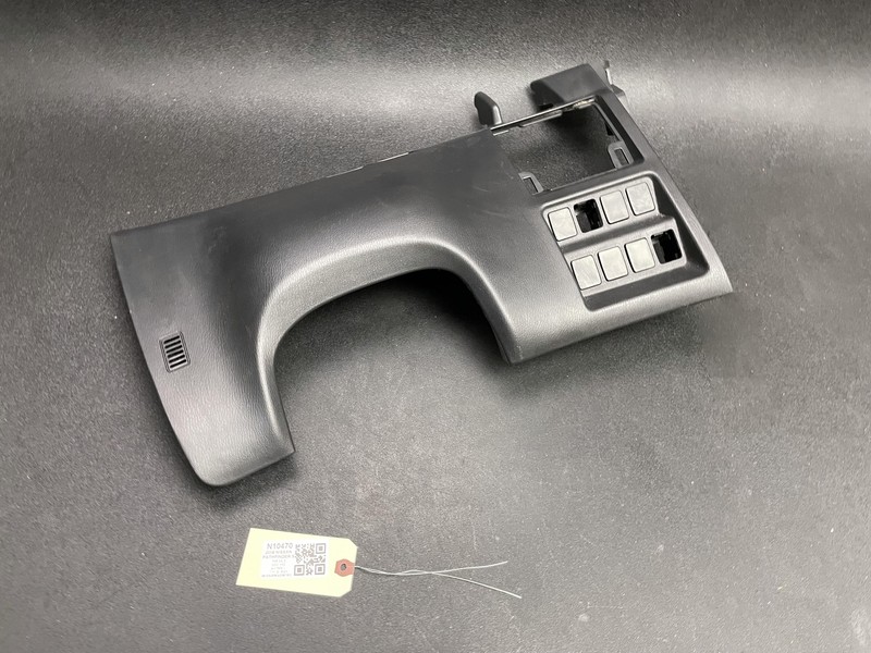 Dashboard Left Lower Trim Panel 2018 Nissan Pathfinder 68106-3JA1A 2013 - 2020 X