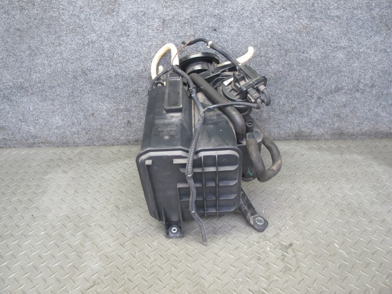 2003-2006 PORSCHE CAYENNE 955 FUEL EVAP VAPOR CHARCOAL CANISTER 7L0201801S