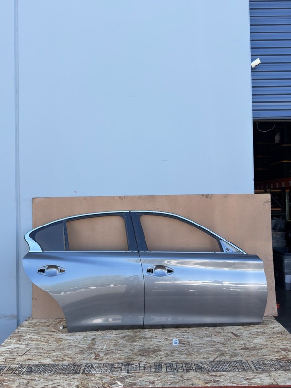 INFINITI Q50 2014-2024 OEM FRONT REAR RIGHT PASSENGER DOOR SHELL ASSEMBLY GRAY
