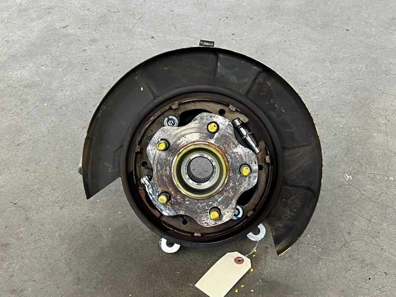 ⭐2014-2019 INFINITI Q50 Q60 RWD REAR RIGHT SPINDLE KNUCKLE HUB OEM LOT2545