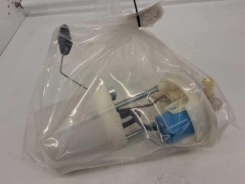 Fuel Pump Assembly Tank Mounted 2.4L Opt NT7 Fits 11 REGAL 3343821