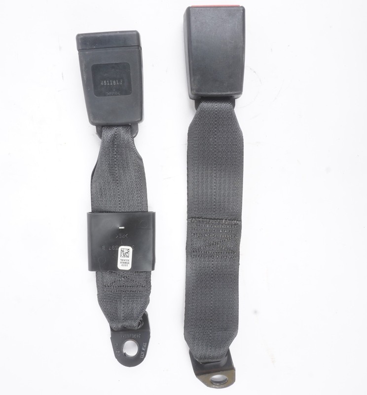 2018 - 2023 Jeep Wrangler Rear Left Right Seat Belt Receptacle OEM