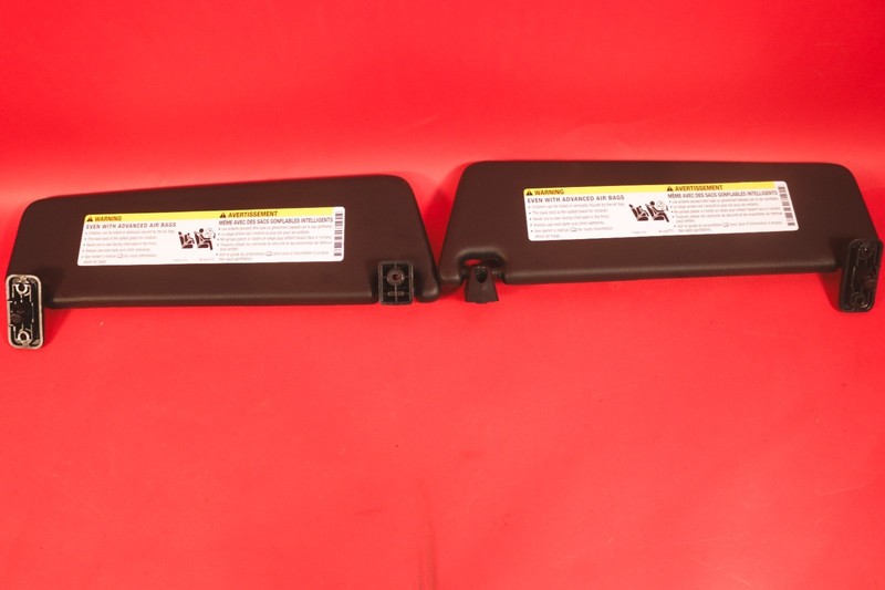 2010-2015 Chevy Camaro SS Jet Black Sun Visors Pair OEM 24409340 24409339 *USED*