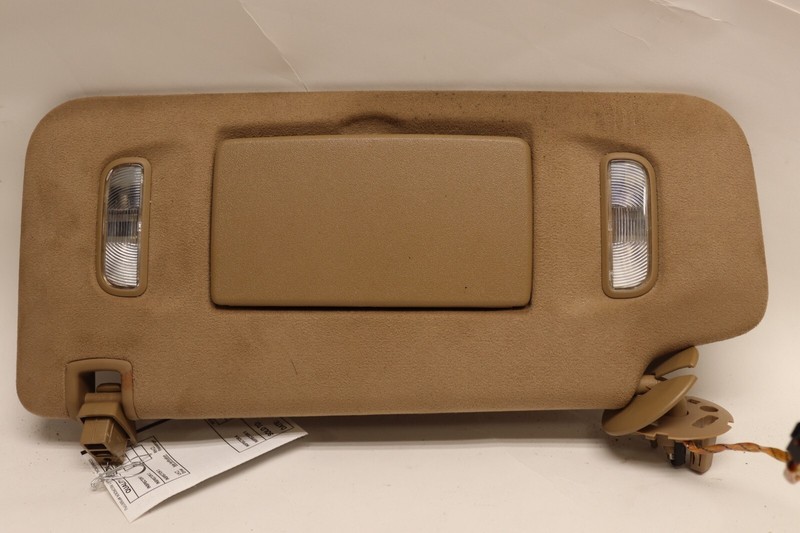 2017-2022 CADILLAC XT5 OVERHEAD LEFT DRIVER SIDE SUN VISOR SHADE OEM
