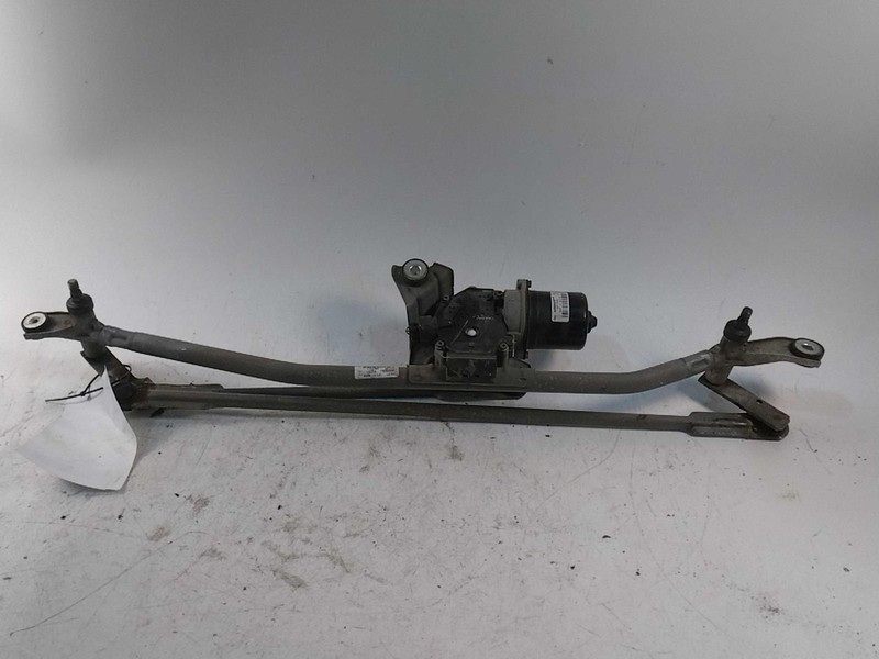 2014 Chevrolet Silverado 1500 Wiper Motor OEM 23167072 129K Miles