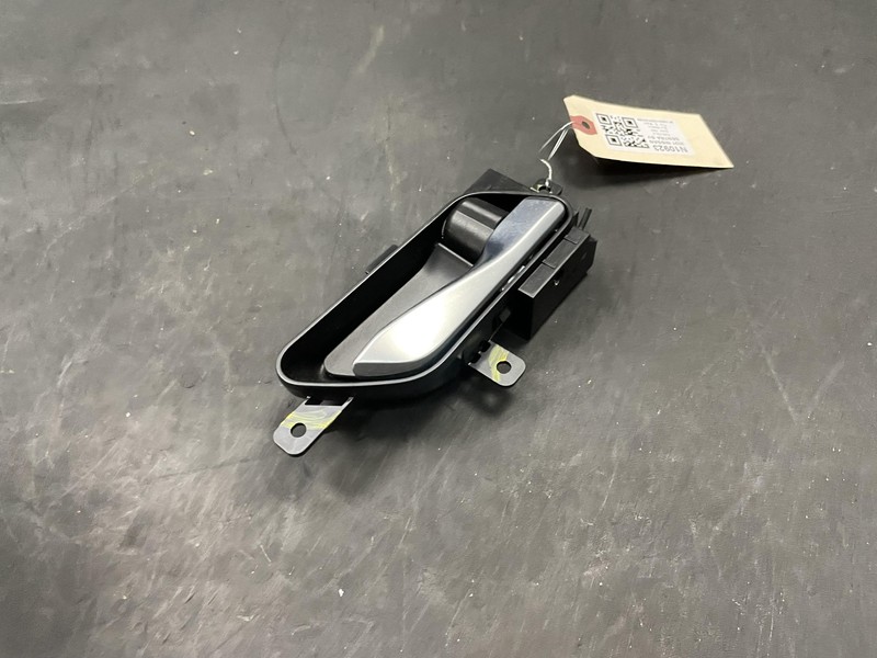 Rear Right Door Inside Handle 2021 Nissan Sentra 80670-6CA0B 2020 2022