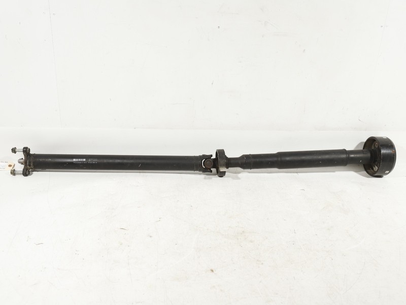 2012 - 2016 BMW 328i F30 RWD N20 AT 2.0L Rear Driveshaft Drive Shaft 7633661 OEM