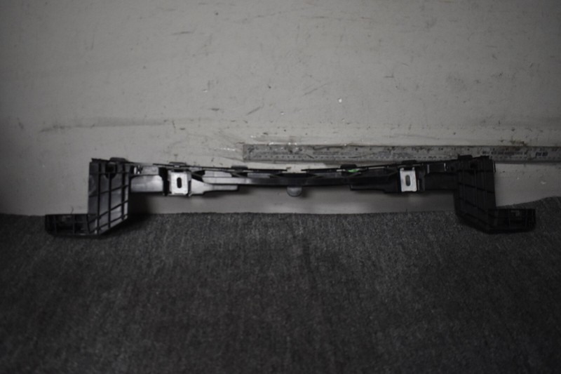2020-2021 MERCEDES BENZ GLE450 4MATIC LOWER TRIM PANEL FACTORY OEM