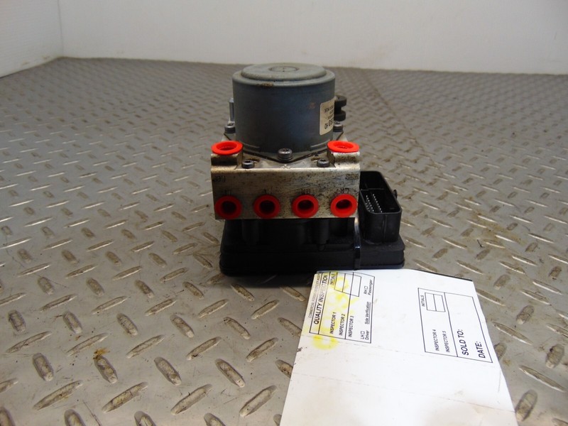2018 Silverado 2500 ABS Anti Lock Brake Actuator Pump OEM