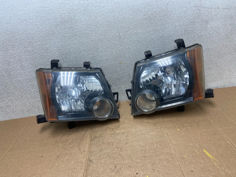 2005-2015 Nissan Xterra Left+Right Side Set Headlights OEM AA1453 PS