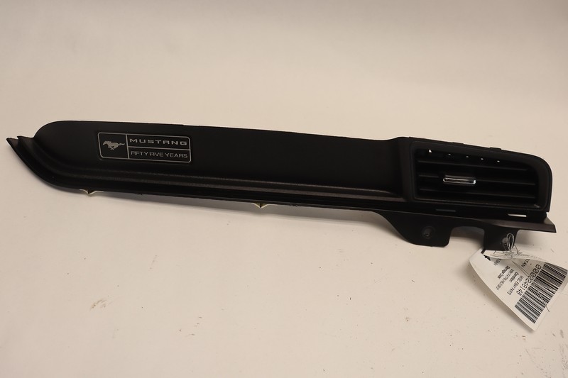 2015-2022 FORD MUSTANG DASH PASSENGER SIDE AIR VENT GRILL W/ TRIM COVER OEM