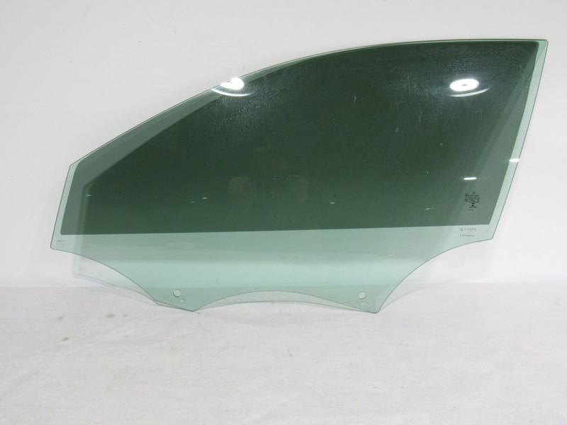 19-23 Mercedes A35 V177 2021 Front Left Driver Door Window Glass :A